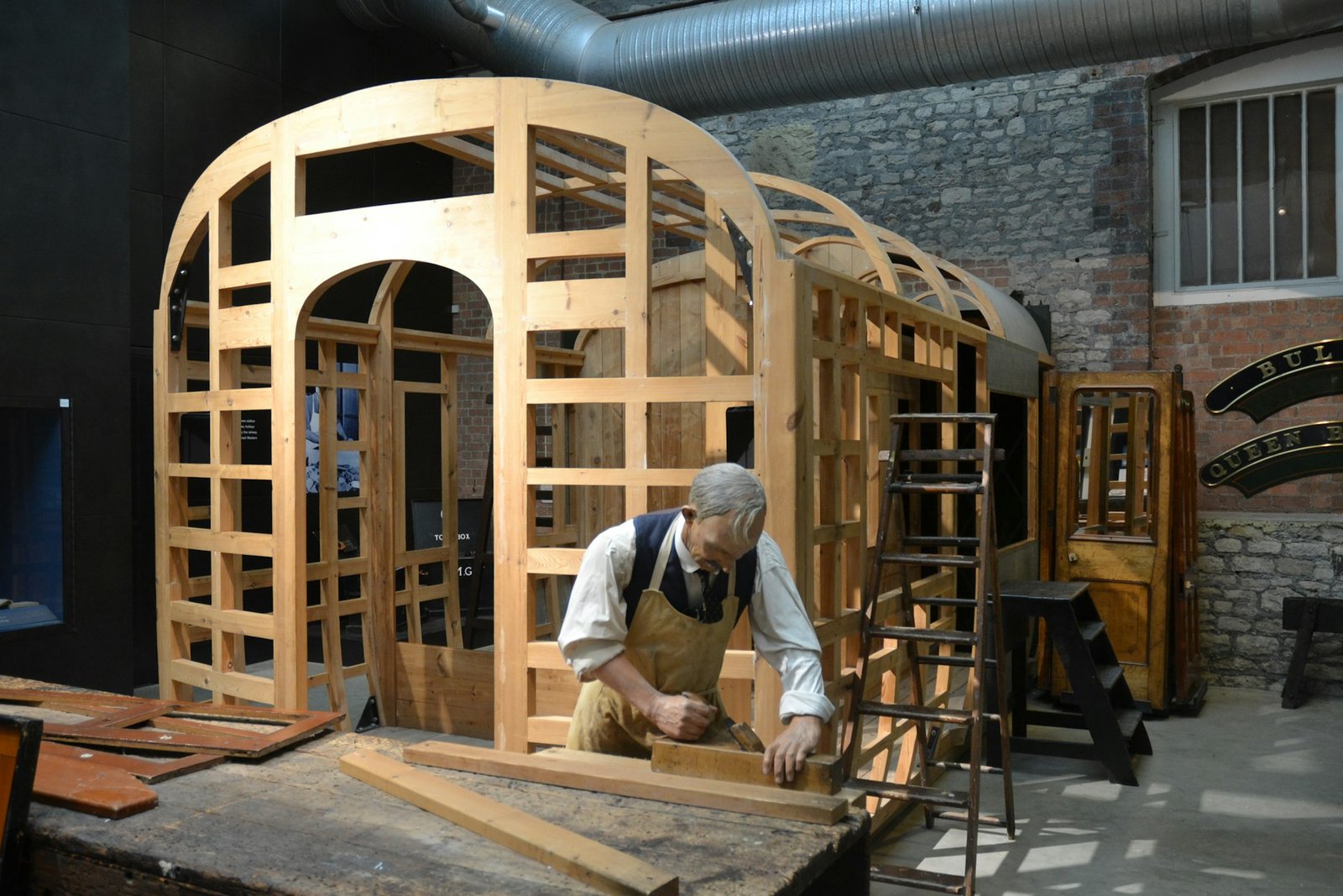 Custom carpentry and woodwork in Dubai
